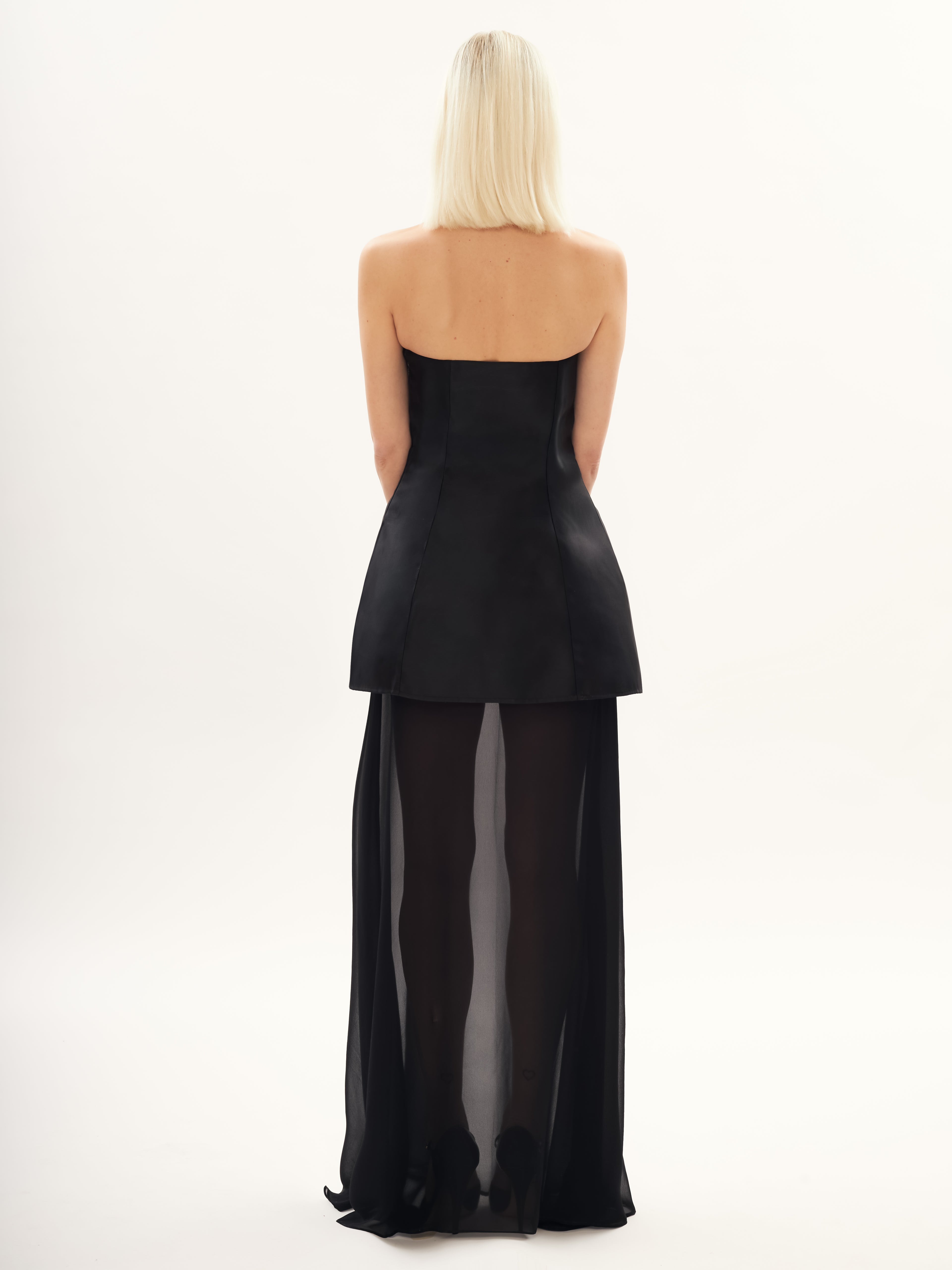 Notte Sculpted Dress in Black