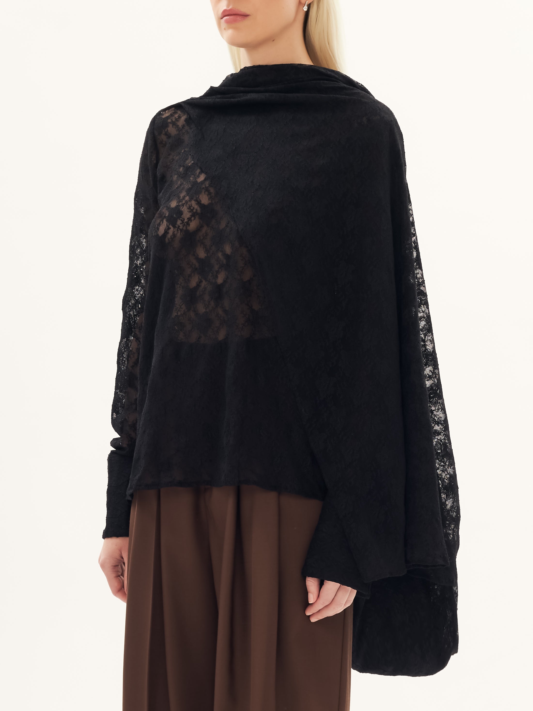 Pizzo Scarf Blouse in Black